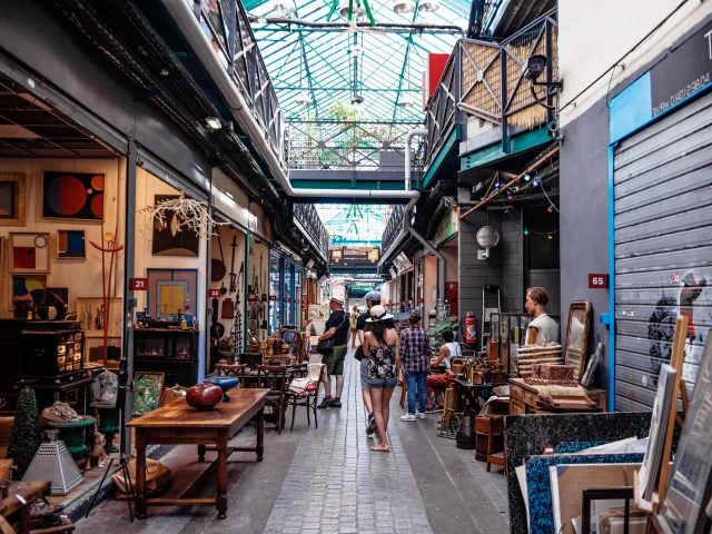 Valentin Pacaut / Los Exploradores2022, Los Exploradores, Francia, Île-de-France, París, Saint-Ouen, Puces, Marche Dauphine